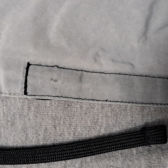 Isaora Hoodie Size Large Grey - Picture 6 of 7